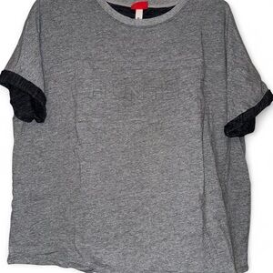Hunter Gray T-Shirt with Black Details